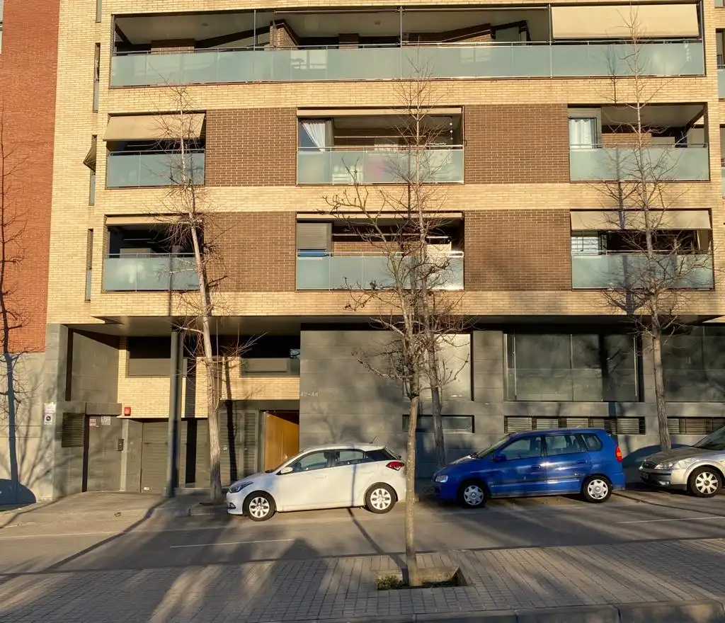 Einzelparkplatz zum Verkauf in Calle de Benviure, imagen 5