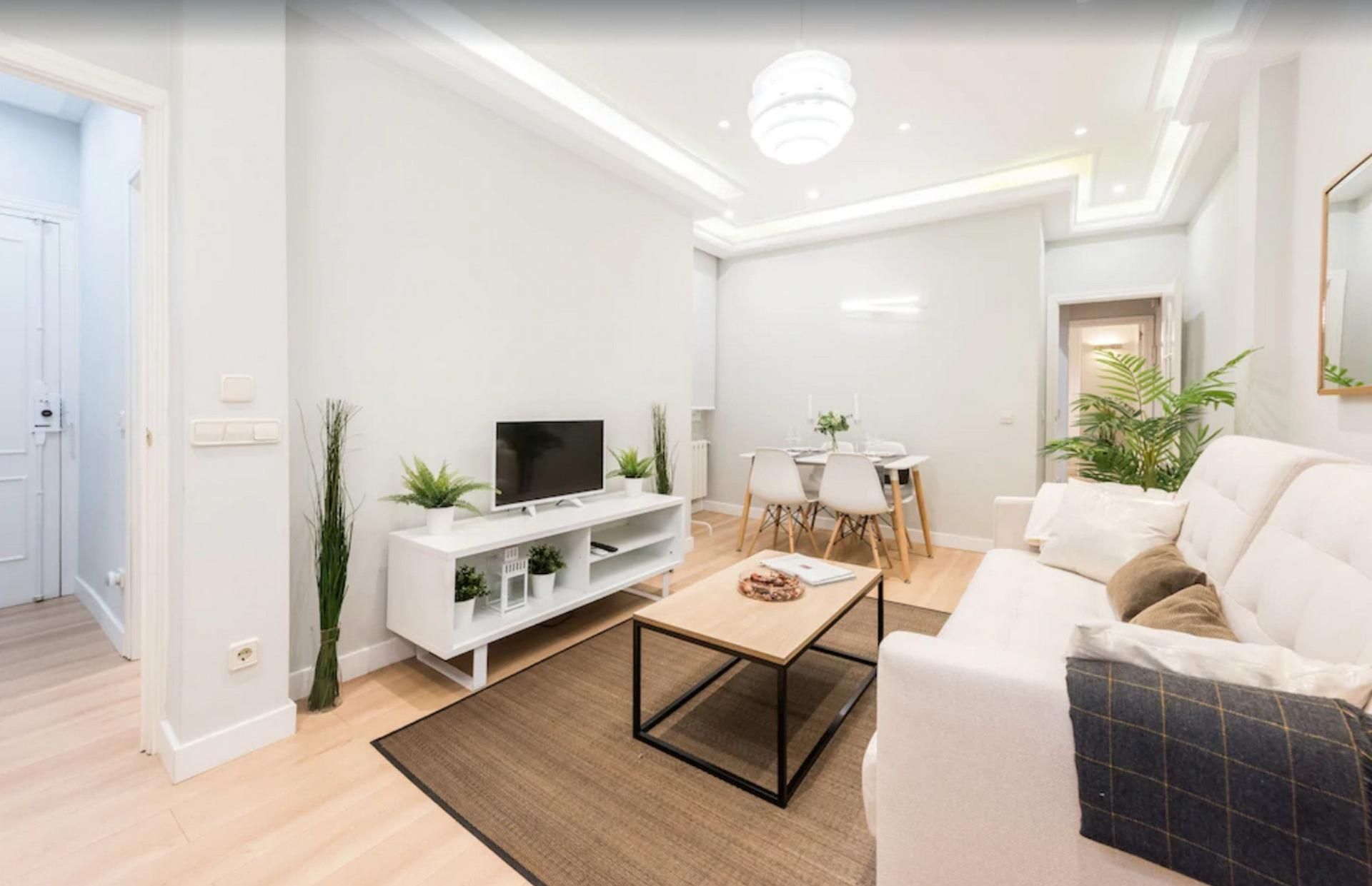 Living room of Apartment to rent in Sant Boi de Llobregat  with Air Conditioner and Balcony