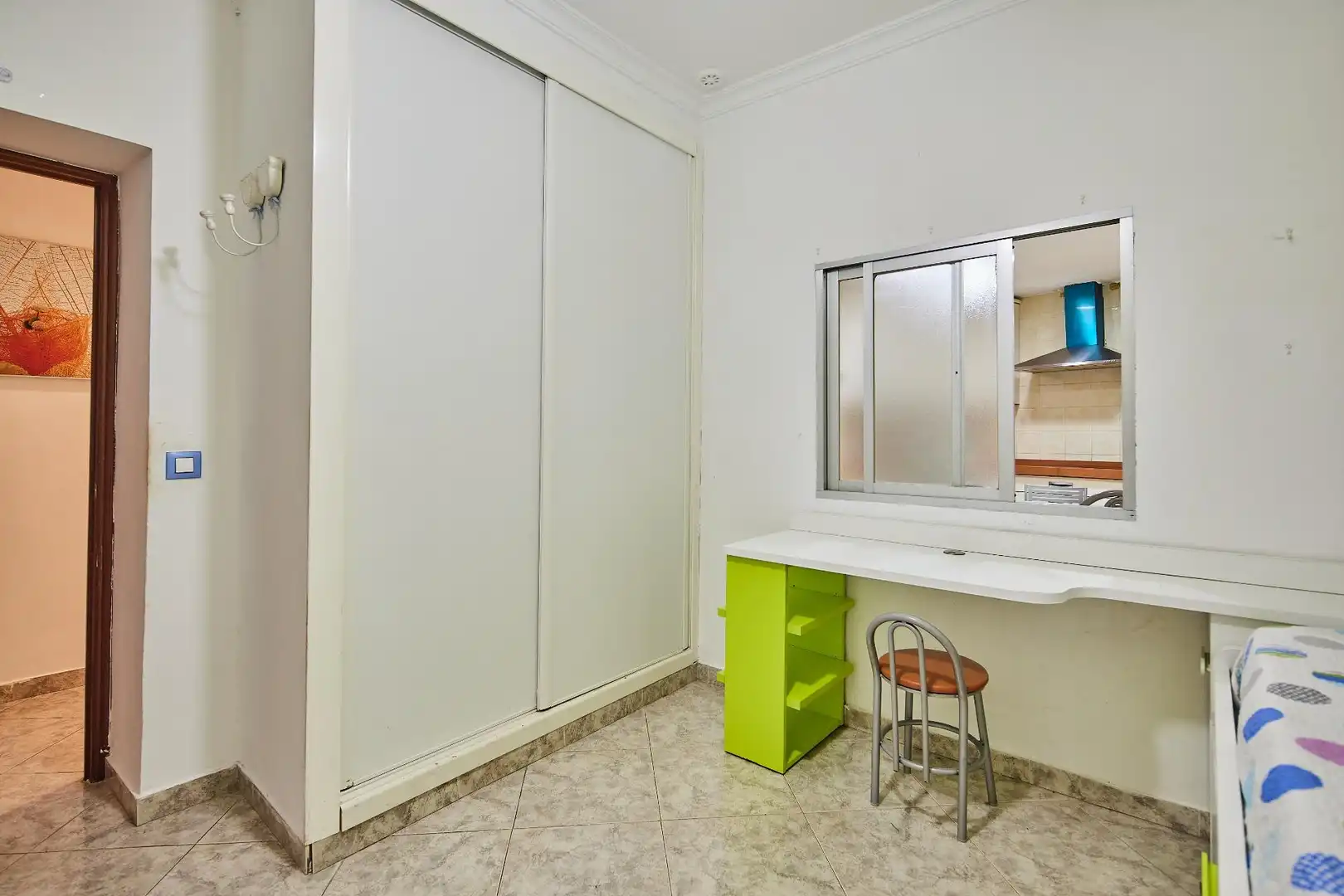 Schlafzimmer von Wohnung zum Verkauf in Cádiz mit Klimaanlage, Abstellraum und Balkon