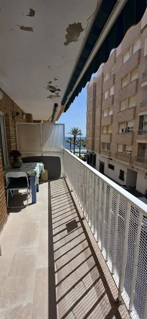 Terrassa de Pis en venda en Torrevieja amb Moblat