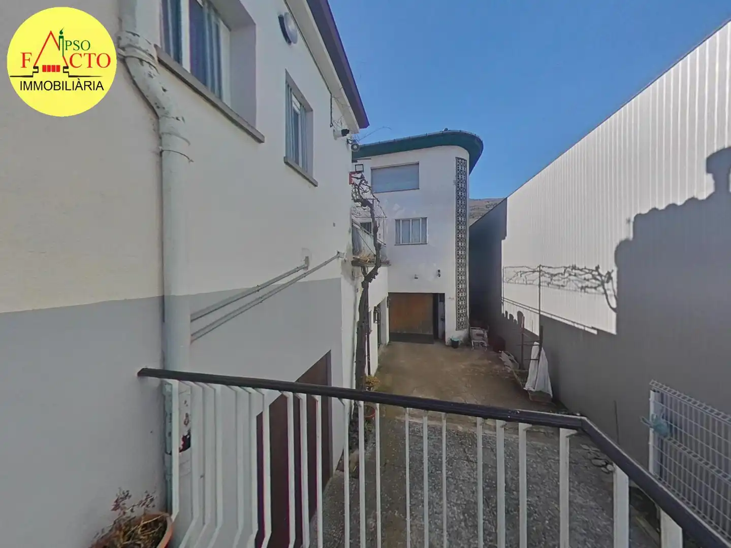 Buildings for sale in Les Planes d'Hostoles