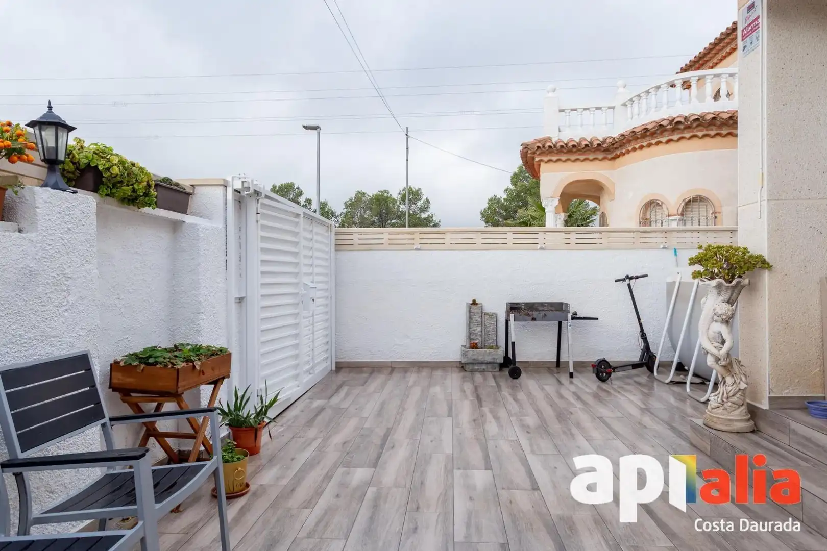 Casa aparellada amb terrassa en venda a Carrer Pamplona, imagen 24