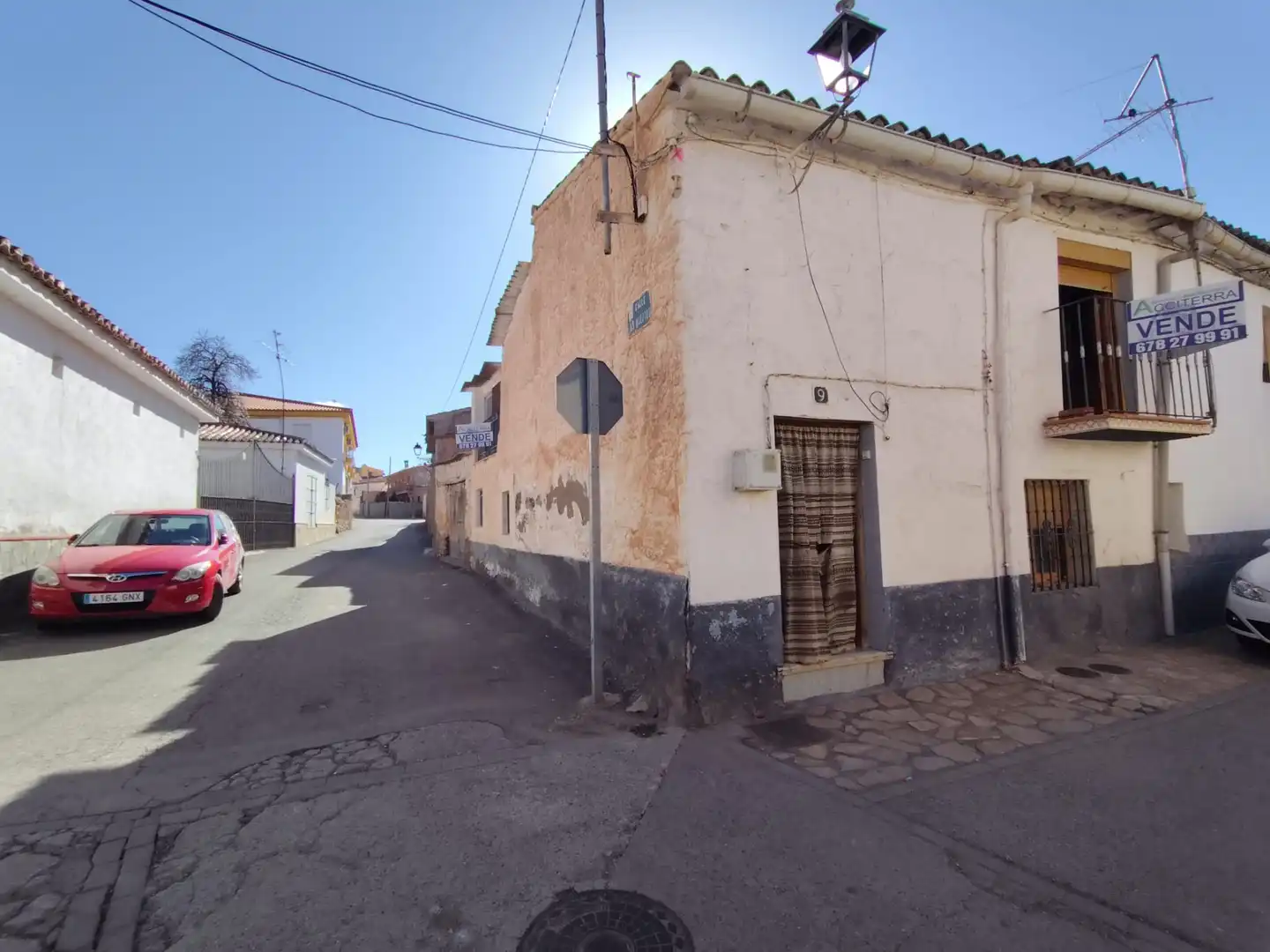 Detached homes for sale in Calle San Sebastián, La Calahorra