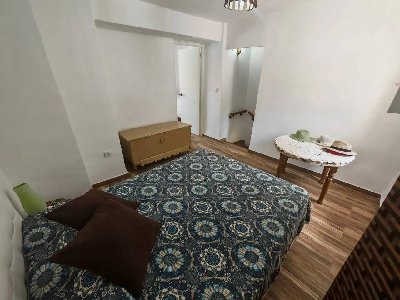 Haus oder Chalet zum Verkauf in Montefrío mit Privatgarten, Terrasse und Möbliert