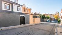 Single-family semi-detached for sale in Avenida LIBERTAD, Huétor Vega, imagen 2
