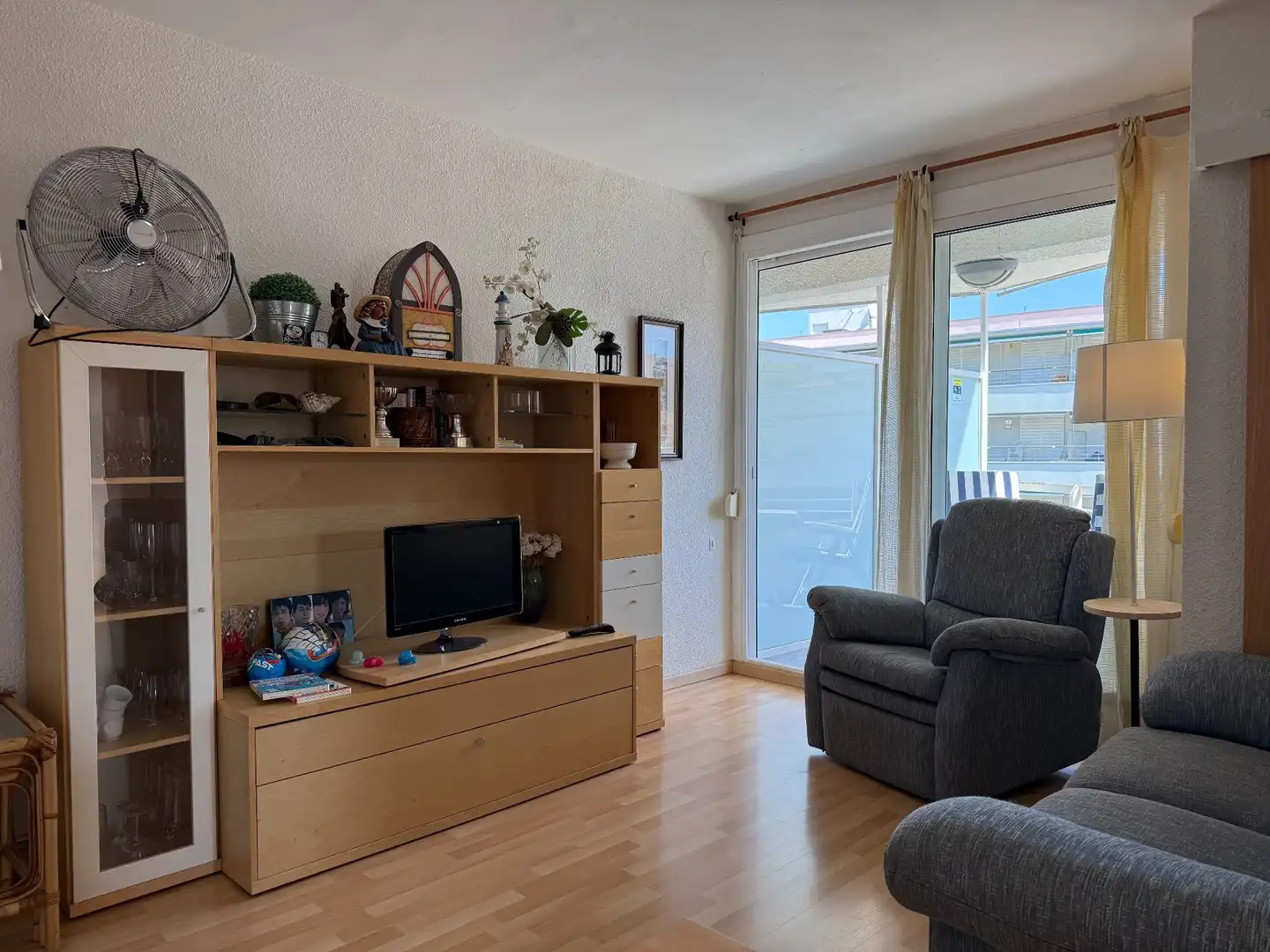 Wohnzimmer von Wohnungen zur Miete in Calonge i Sant Antoni mit Terrasse