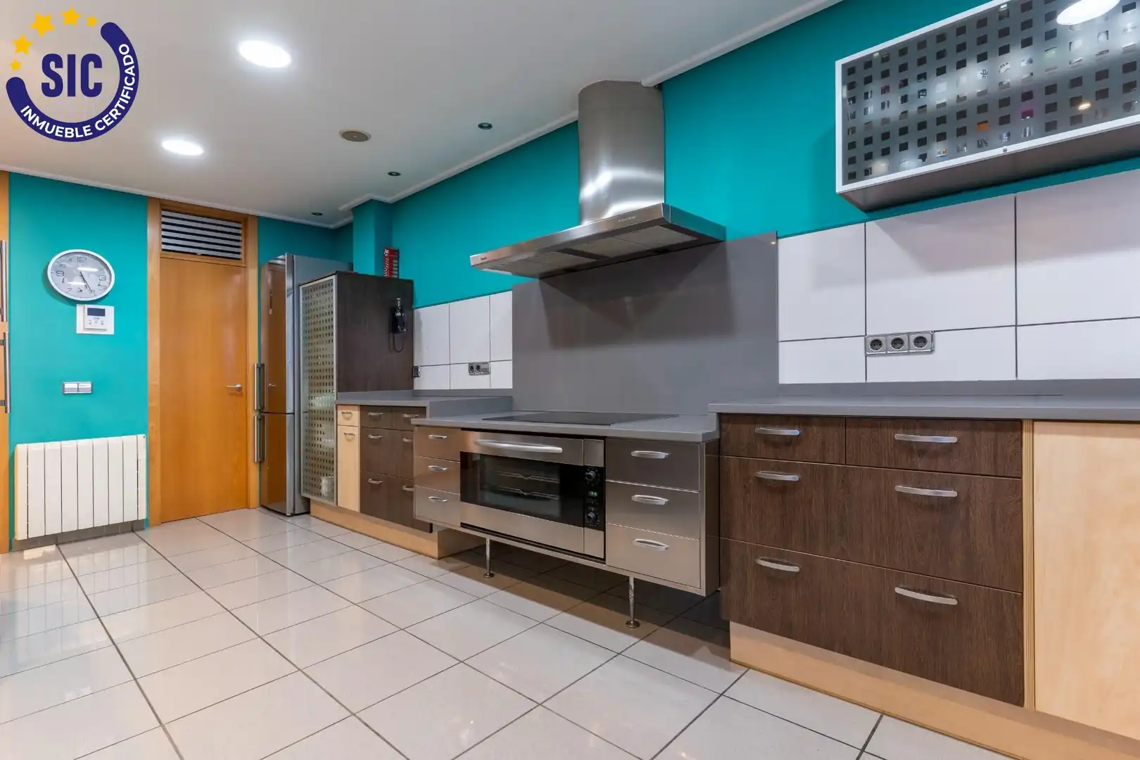 Kitchen of Houses for sale in Alaquàs  with Air Conditioner, Heating and Terrace