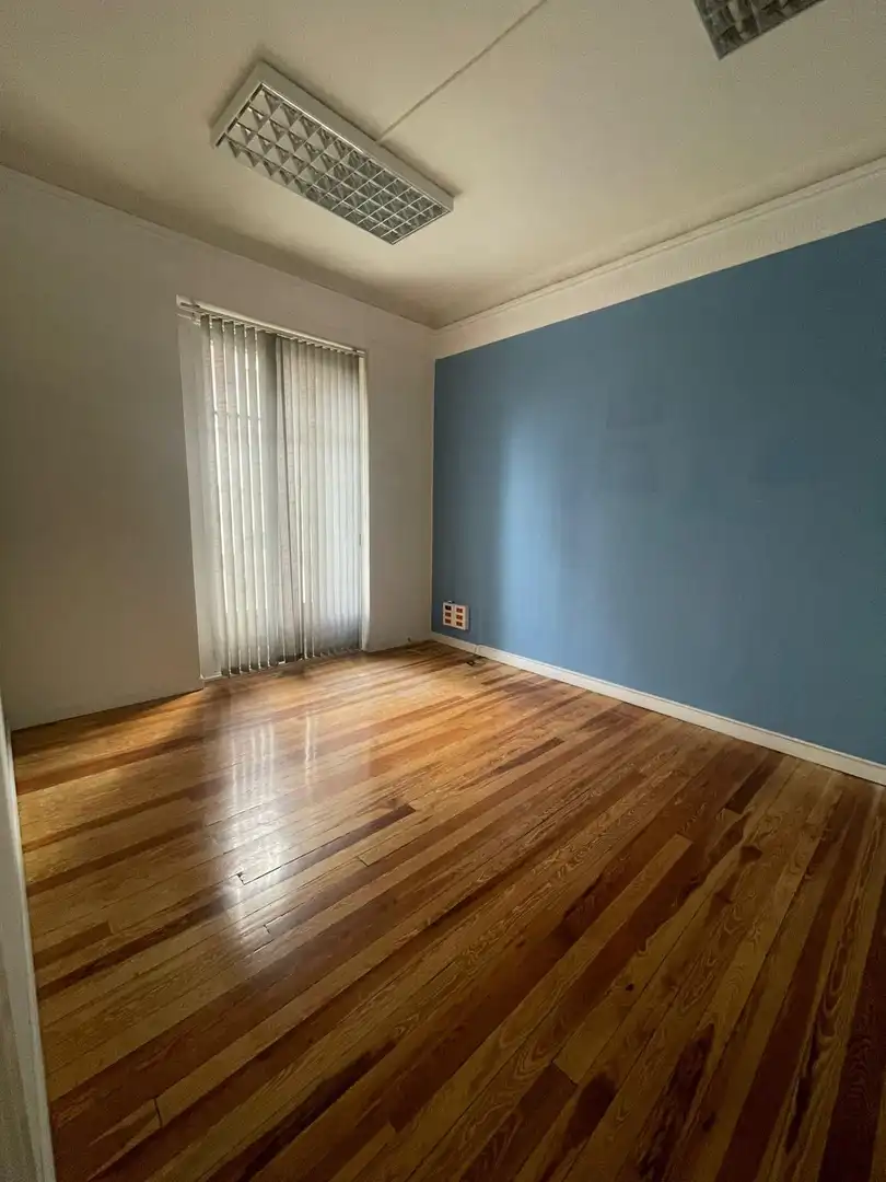 Office space with lift to rent in Calle Calle Miguel Iscar, imagen 30