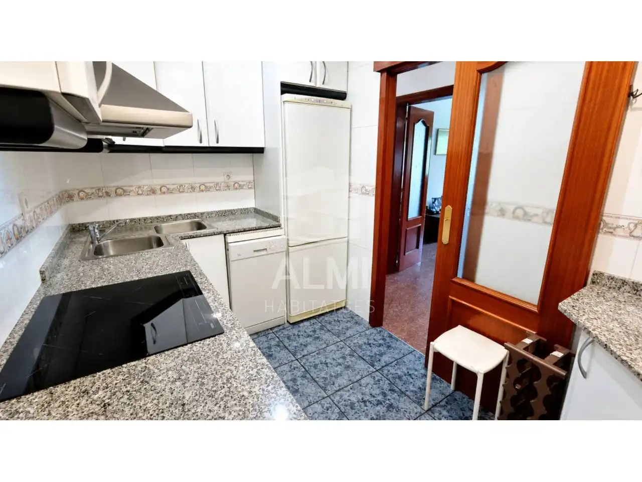 Kitchen of Flat for rent in Barcelona  with Air Conditioner, Heating and Balcony