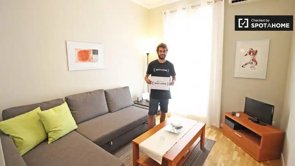 Flat with terrace to rent in Eixample, imagen 4