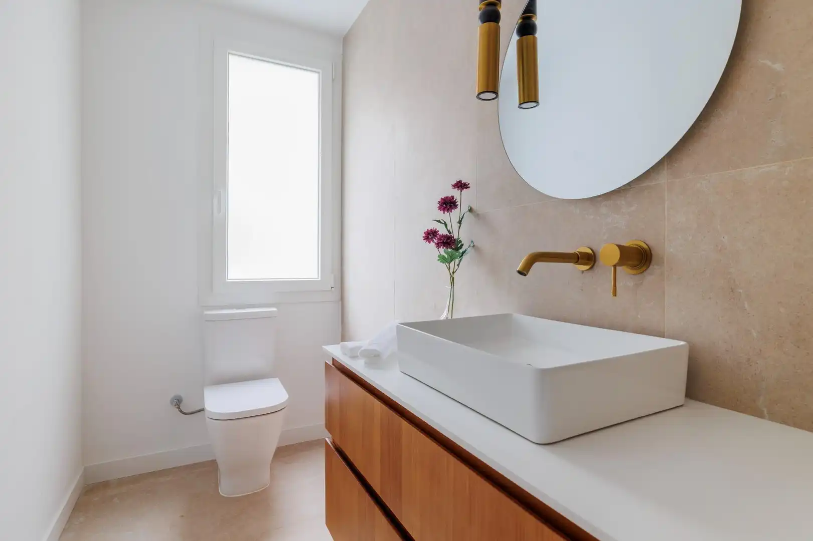 Bany de Apartament en venda en Madrid amb Jardí privat i Terrassa
