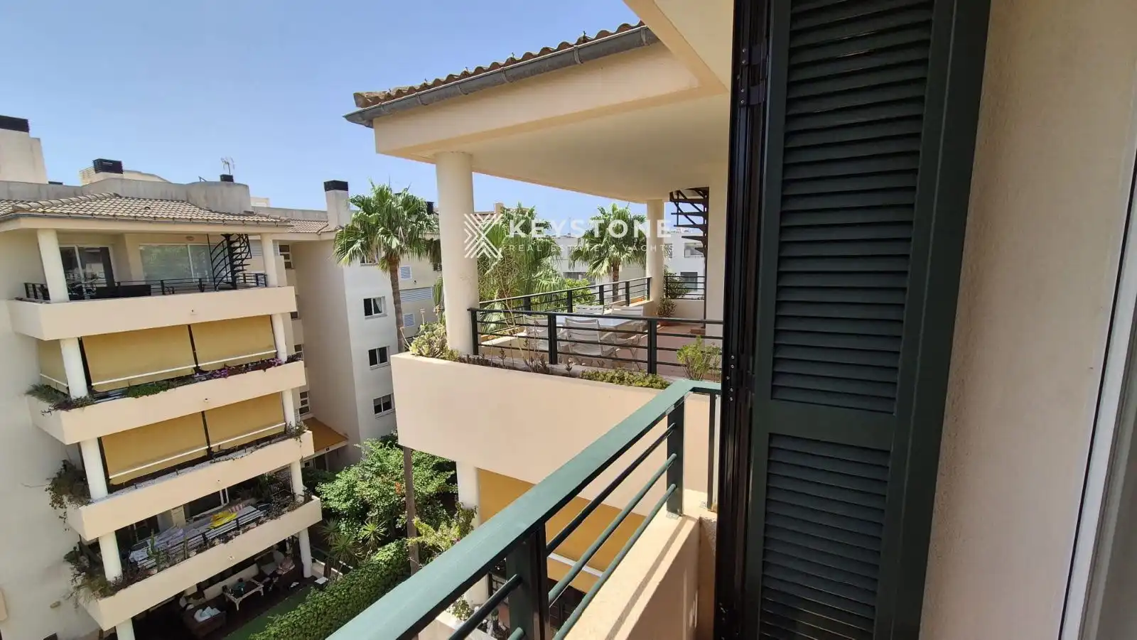 Terrasse von Dachboden zur Miete in  Palma de Mallorca mit Klimaanlage, Terrasse und Schwimmbad