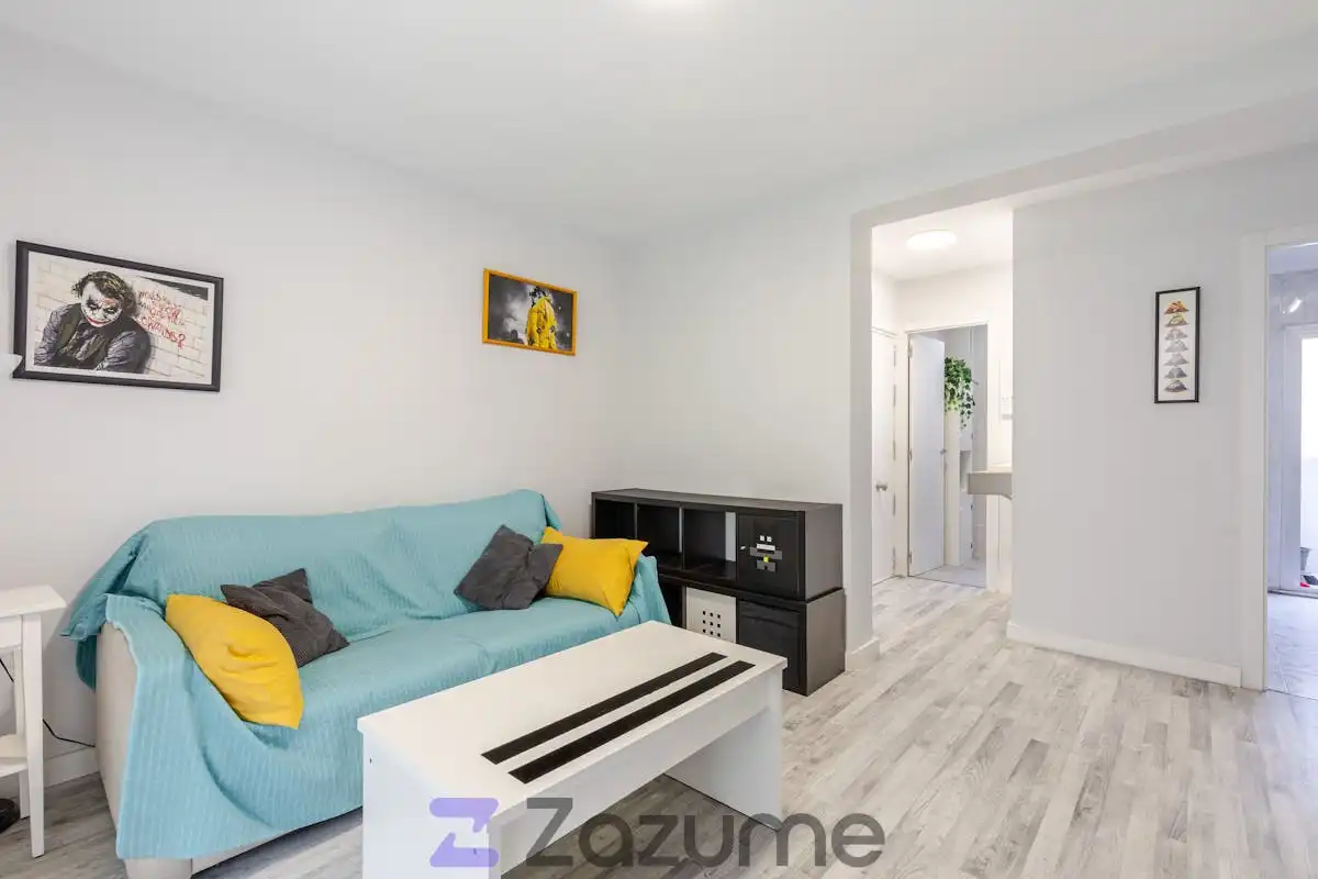 Bedroom of Flat for rent in Madrid  with Air Conditioner, Heating and Terrace