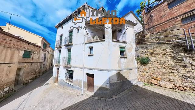 Casa adosada en Venta en Calle Sant Miquel, 1 en Les Avellanes i Santa Linya
