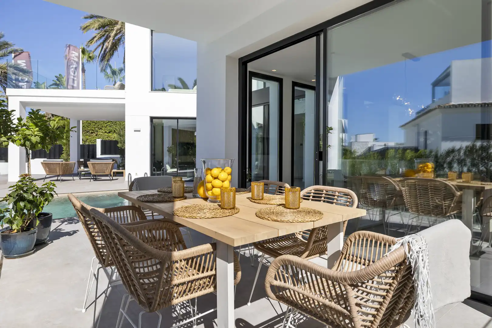 Terrassa de Casa o xalet en venda en Marbella amb Aire condicionat, Jardí privat i Terrassa