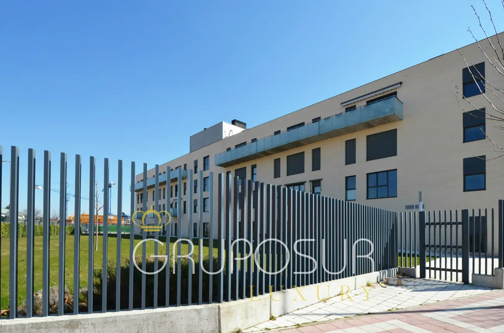 Vista exterior de Piso en venta en Valladolid con Calefacción, Jardín privado y Parquet