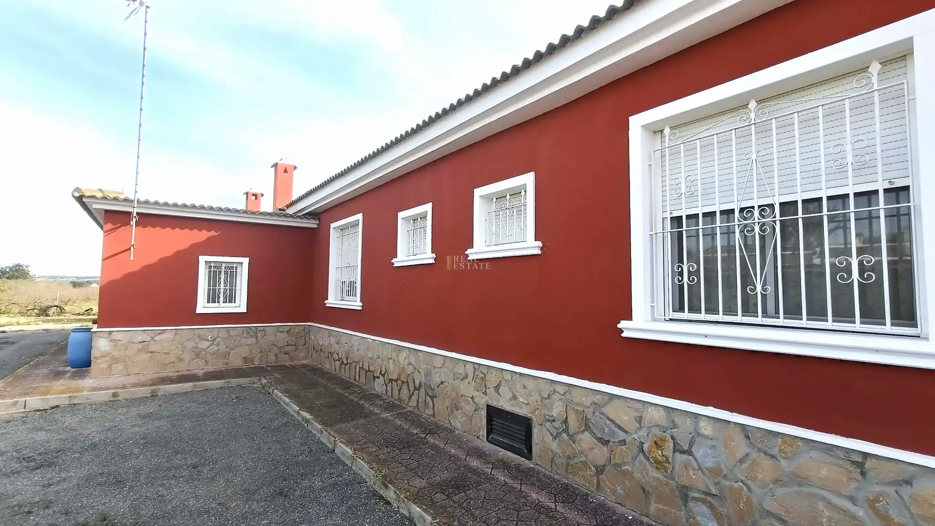 Außenansicht von Wohnung zum Verkauf in Elche / Elx mit Klimaanlage, Abstellraum und Schwimmbad