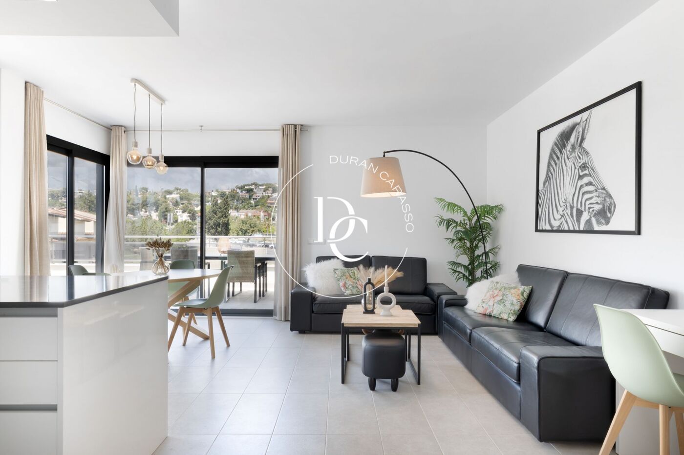 Sala d'estar de Dúplex en venda en Sitges amb Aire condicionat, Calefacció i Terrassa