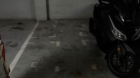 Foto 4 de Garatge de lloguer a Carrer D'aldana, 18, Sant Antoni, Barcelona