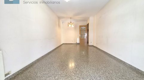 Foto 3 de Piso en venta en Rambla de Sant Jordi, Can Mas, Ripollet