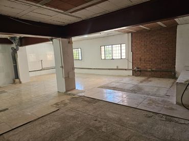 Local comercial en venda a Nucli Urbà