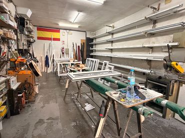 Locale commerciale in vendita a Calle de Lourdes