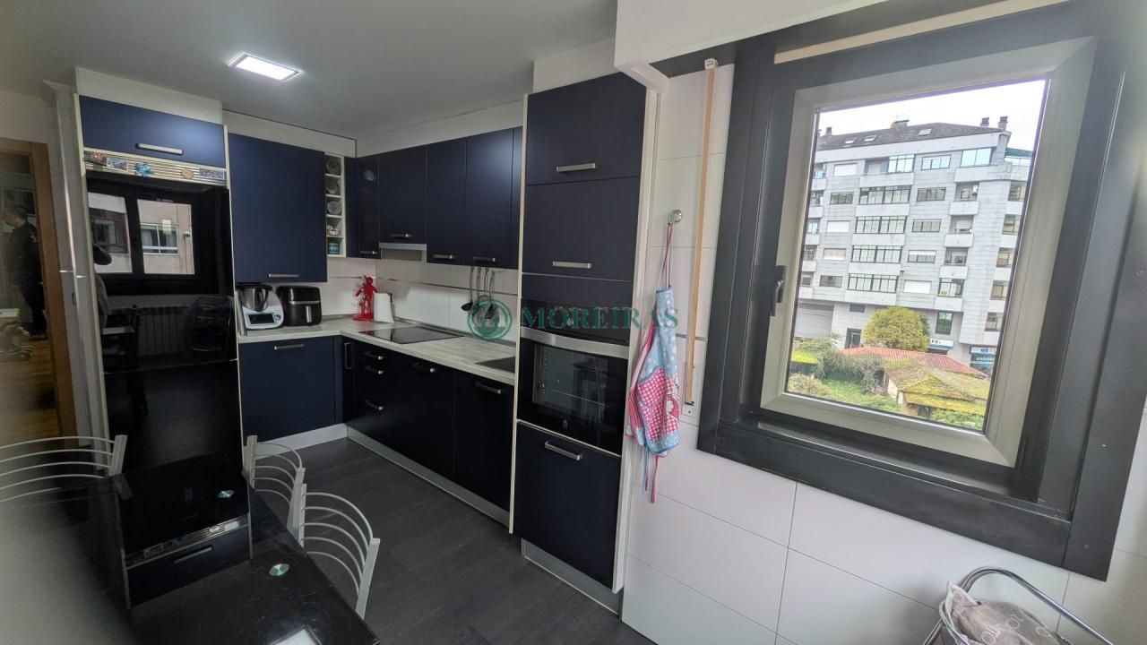 Cuina de Pis en venda en Ourense Capital  amb Calefacció i Traster