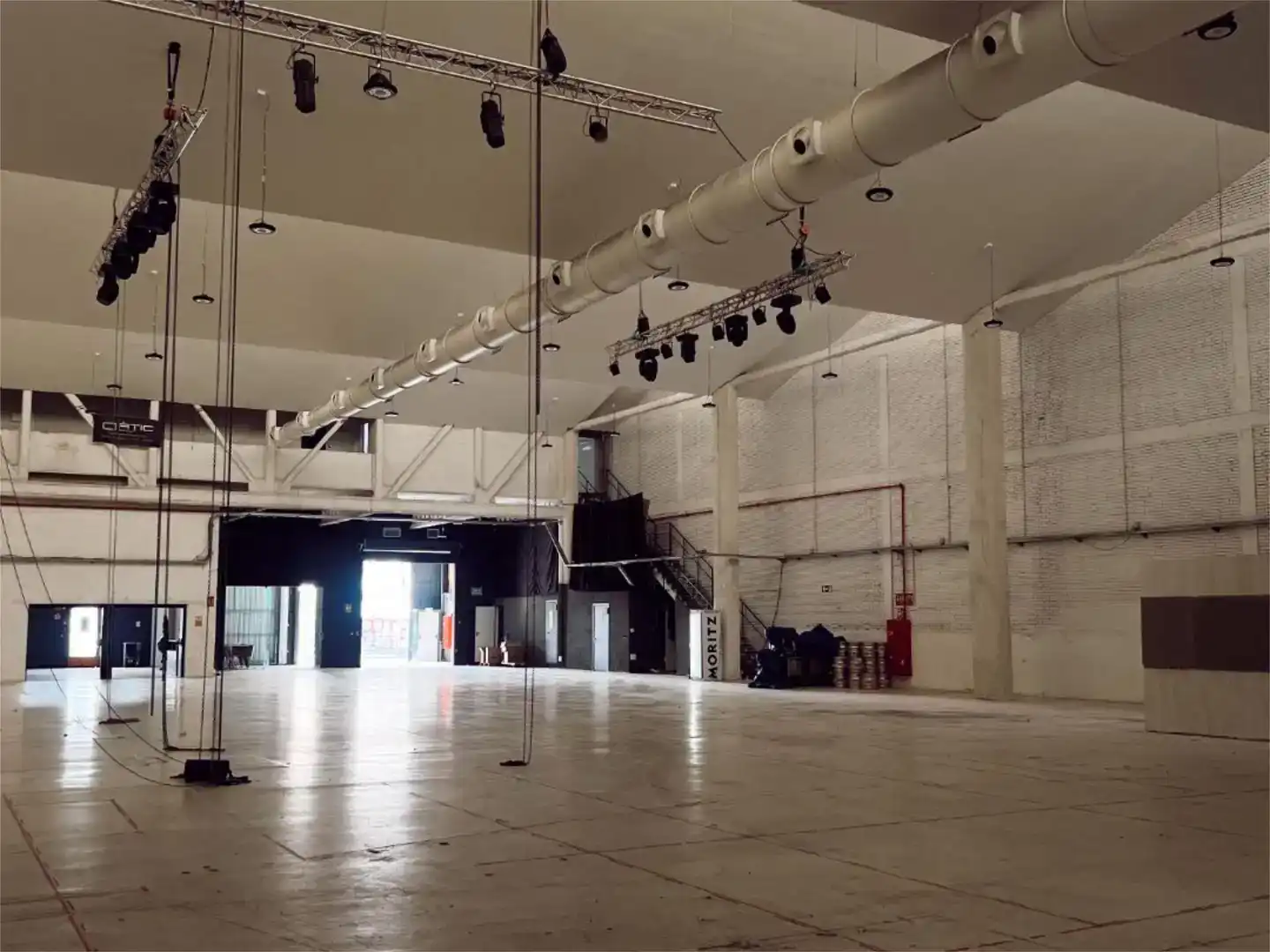 Fabrikhallen zur Miete in Sant Martí
