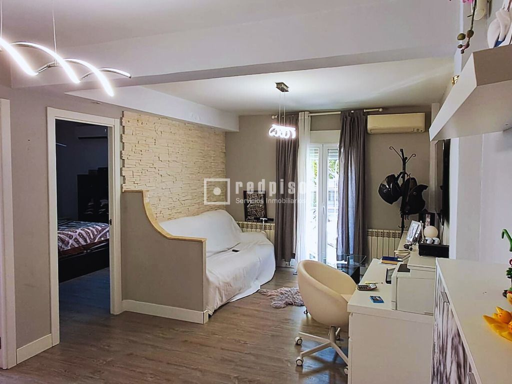 Sala de estar de Piso en venta en Alcorcón con Aire acondicionado y Calefacción