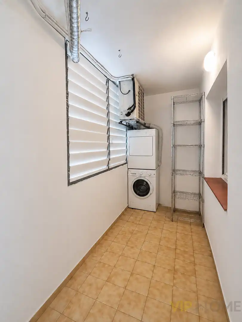 Wohnung zum Verkauf in Castell d'Aro, Platja d'Aro i s'Agaró mit Klimaanlage, Heizung und Terrasse