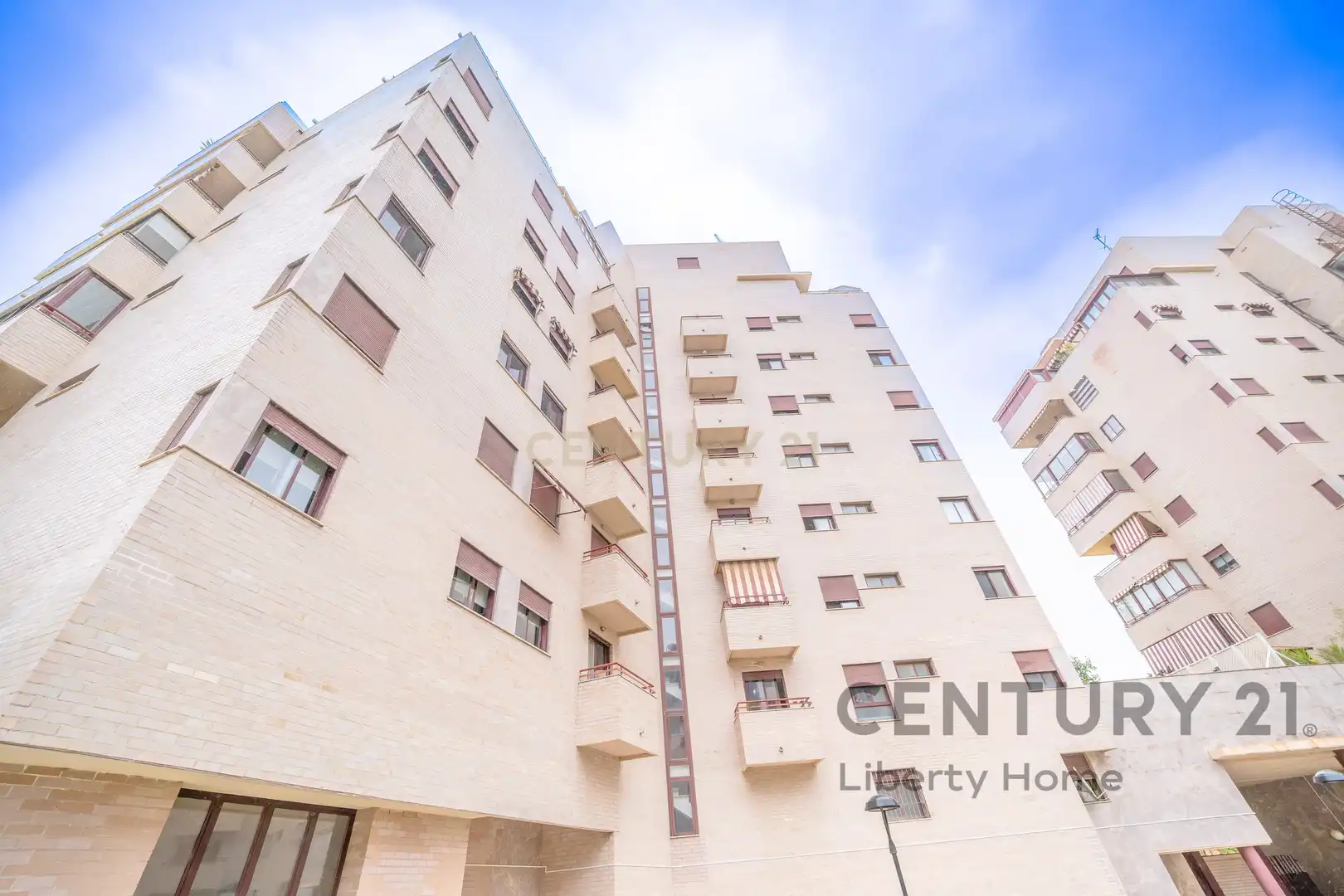 Exterior view of Apartments for rent in Valencia  with Air Conditioner, Private garden and Oven