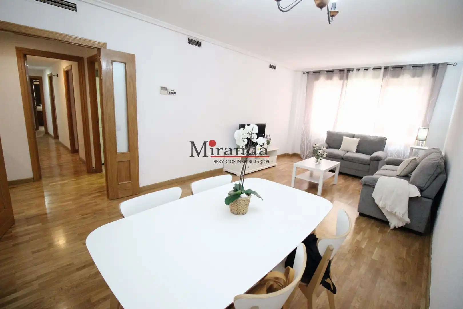 Habitación de Piso de alquiler en Alcorcón con Aire acondicionado, Calefacción y Parquet