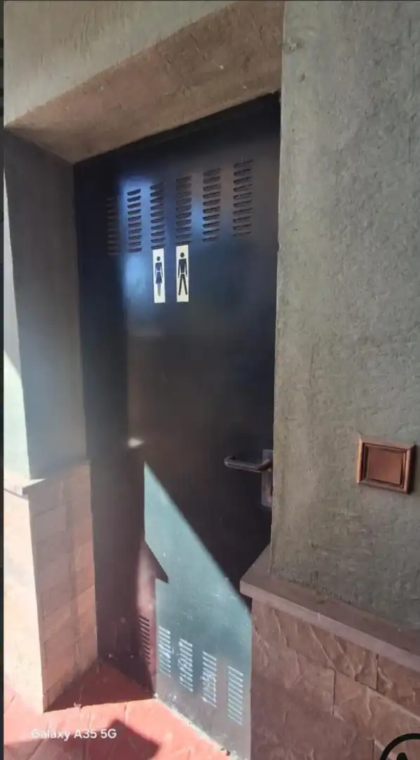 Casa rústica amb piscina en venda a Camino del Tollo, imagen 17