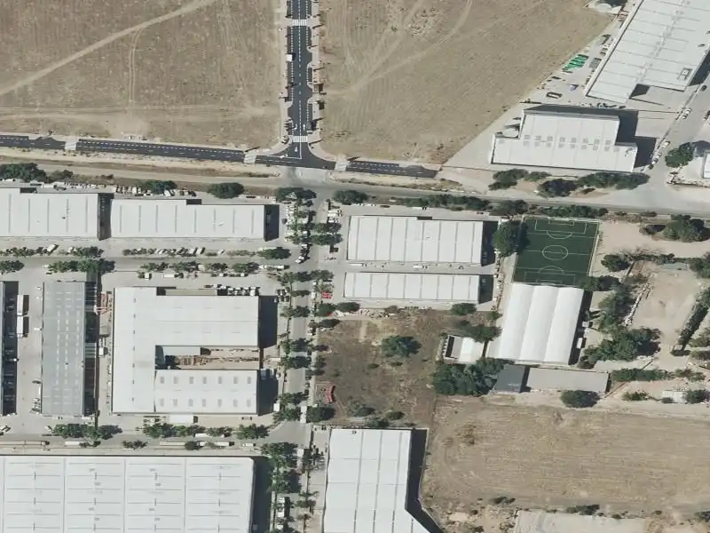 Gewerbefläche zum Verkauf in Calle Juan Huarte de San Juan, imagen 2