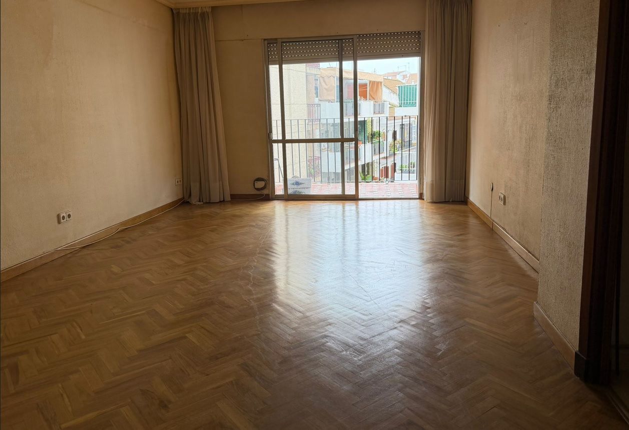 Sala d'estar de Pis en venda en  Huelva Capital amb Aire condicionat i Terrassa