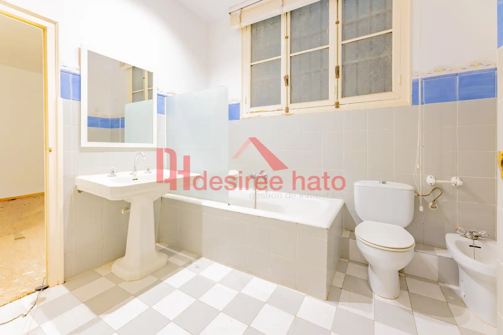 Flat with terrace for sale in Avinguda de María Cristina, imagen 32
