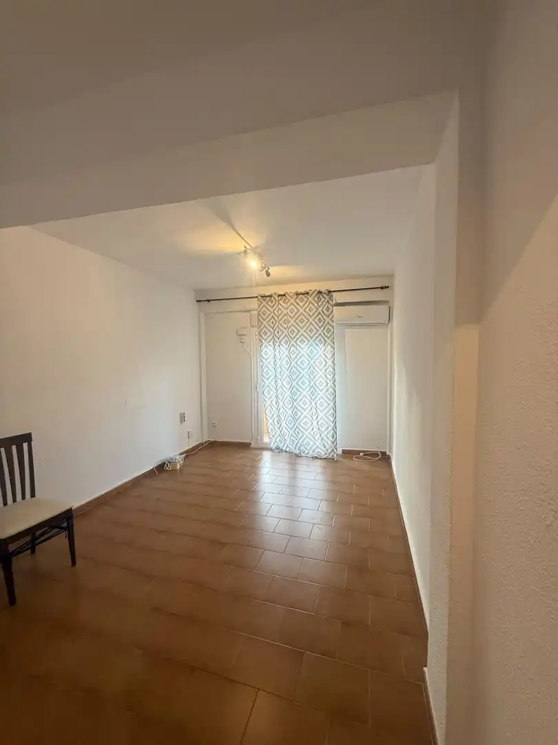 Habitación de Piso de alquiler en Pla - Carolinas
