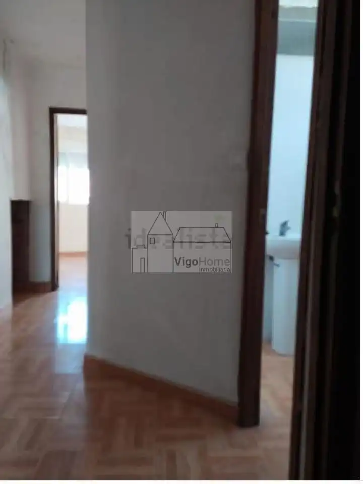 Habitación de Casa o chalet en venta en Cangas  con Calefacción, Jardín privado y Terraza