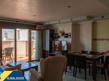 Apartment with lift for sale in Centro