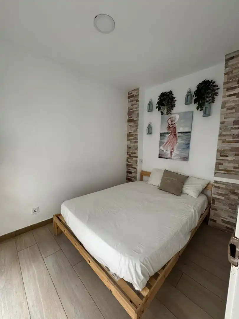 Habitación de Edificio en venta en Benidorm