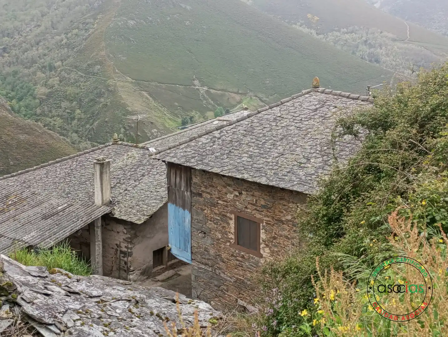 Vista exterior de Casa o chalet en venta en Allande con Calefacción y Trastero