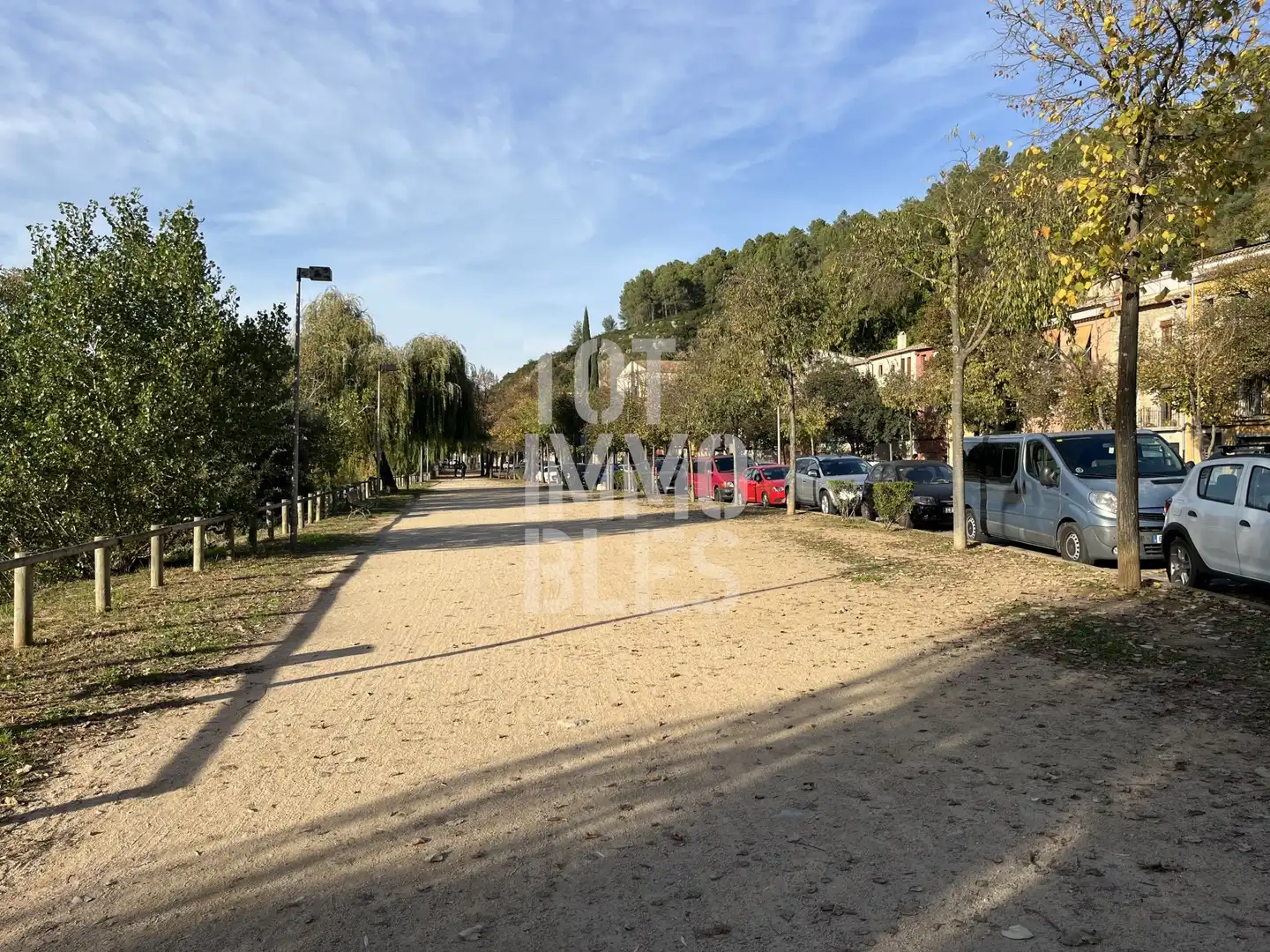 Vista exterior de Local en venta en Girona