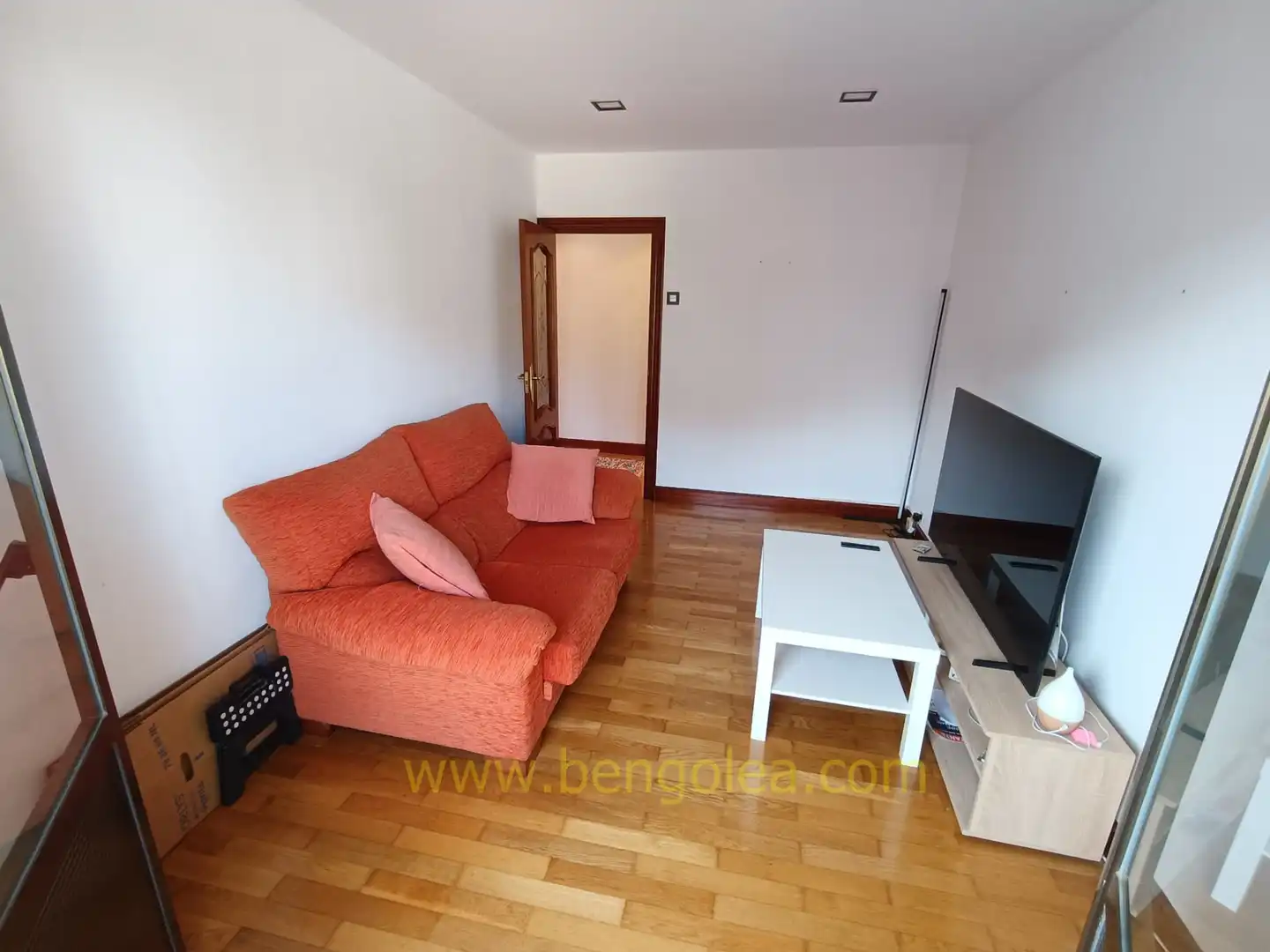 Wohnzimmer von Wohnung zum Verkauf in Santurtzi  mit Abstellraum und Balkon