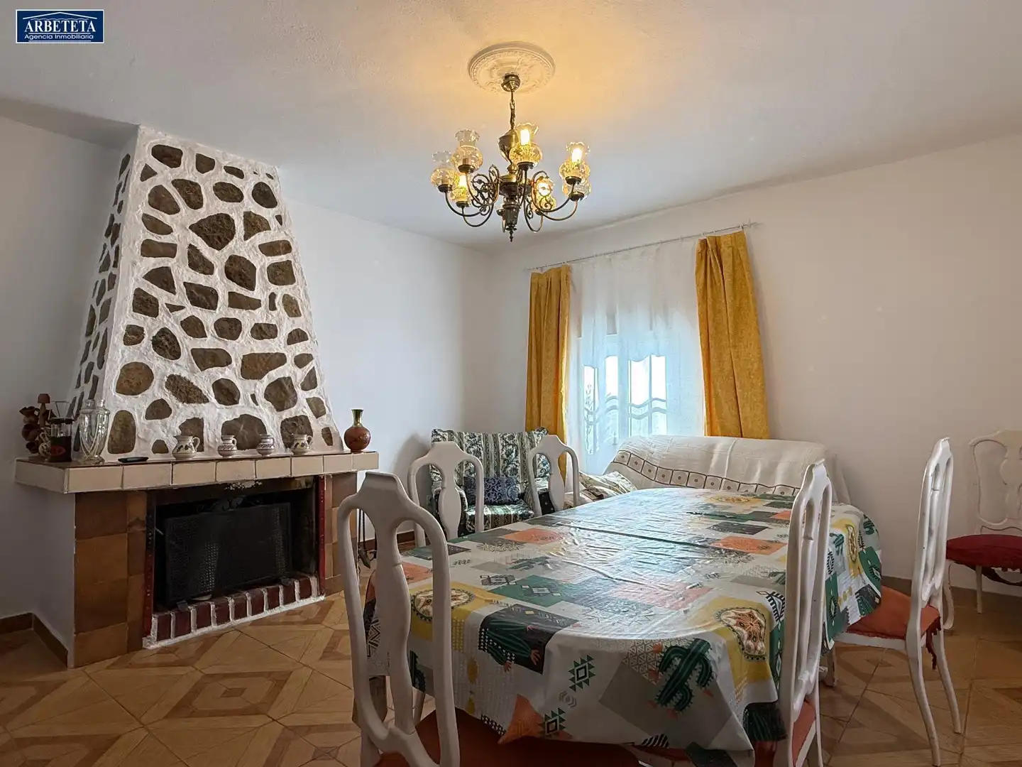 Maison rustique avec jardin à vendre à Humanes, imagen 6