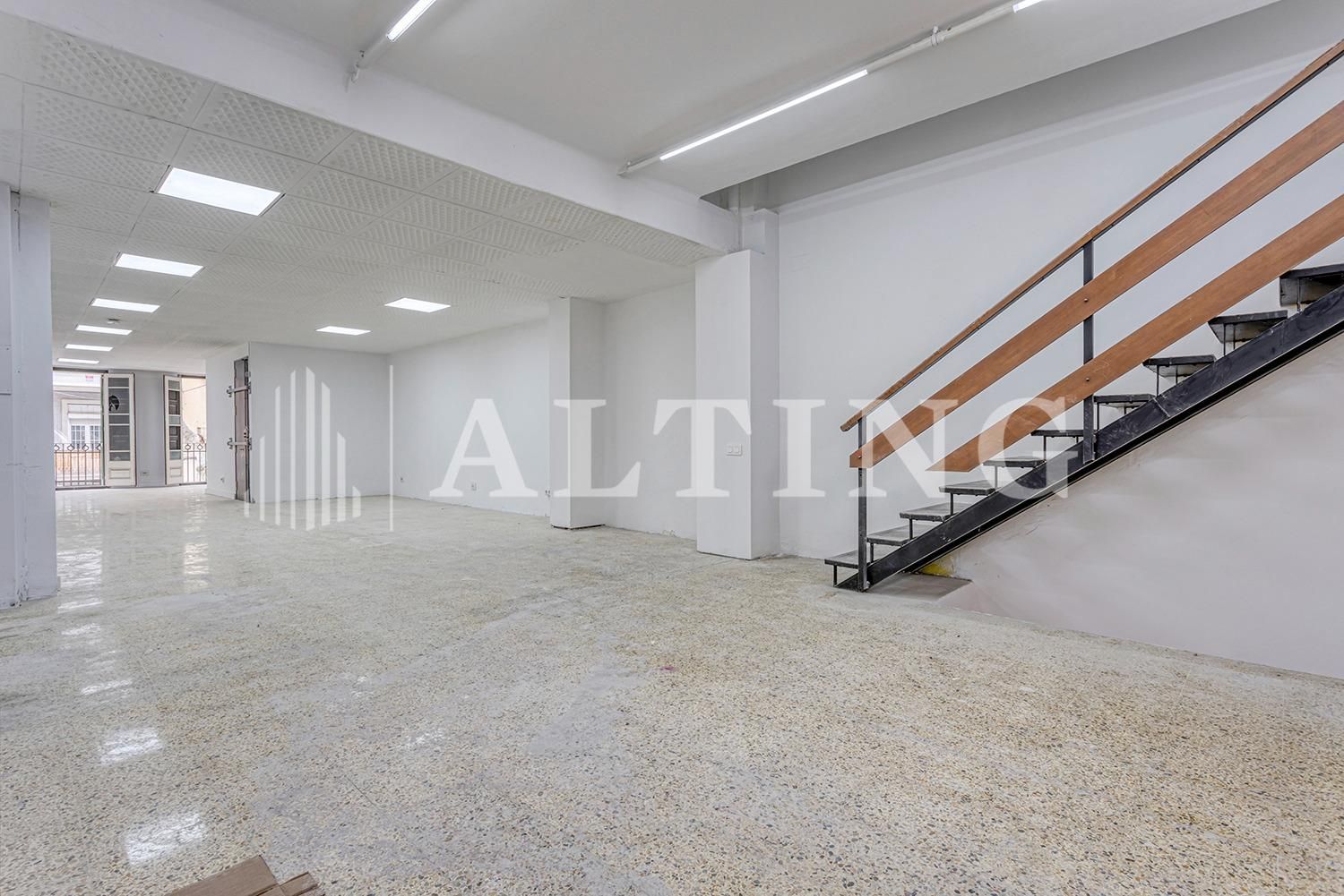 Premises to rent in  Barcelona Capital  with Terrace