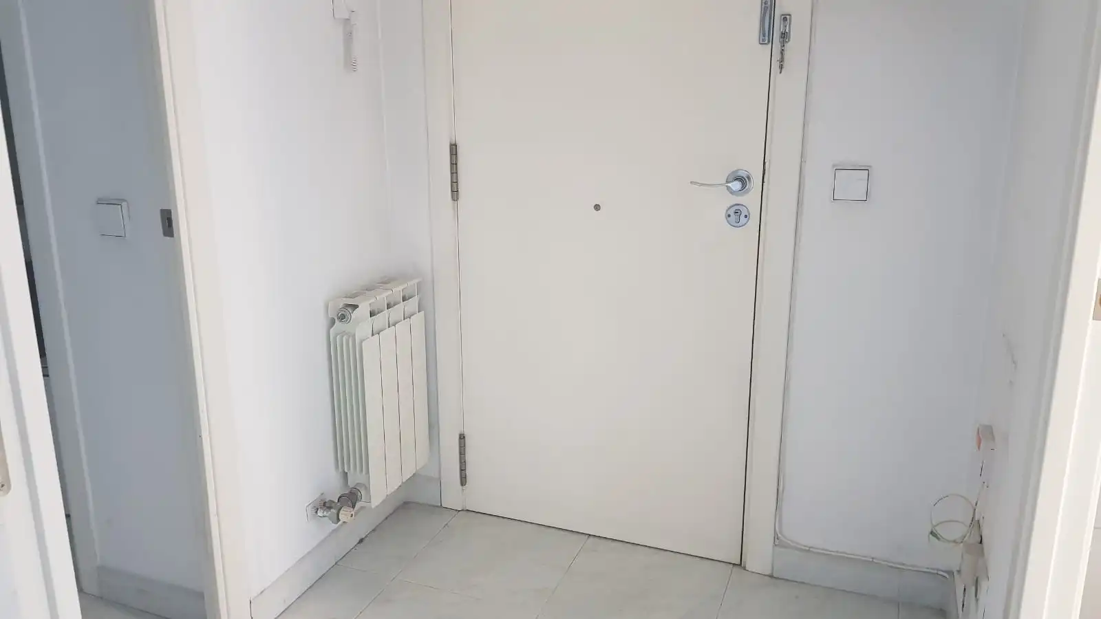 Piso en venta en Girona con Calefacción, Terraza y Horno