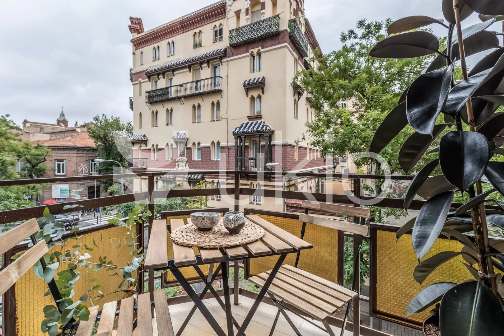 Apartament amb ascensor de lloguer a Calle de Alonso Cano