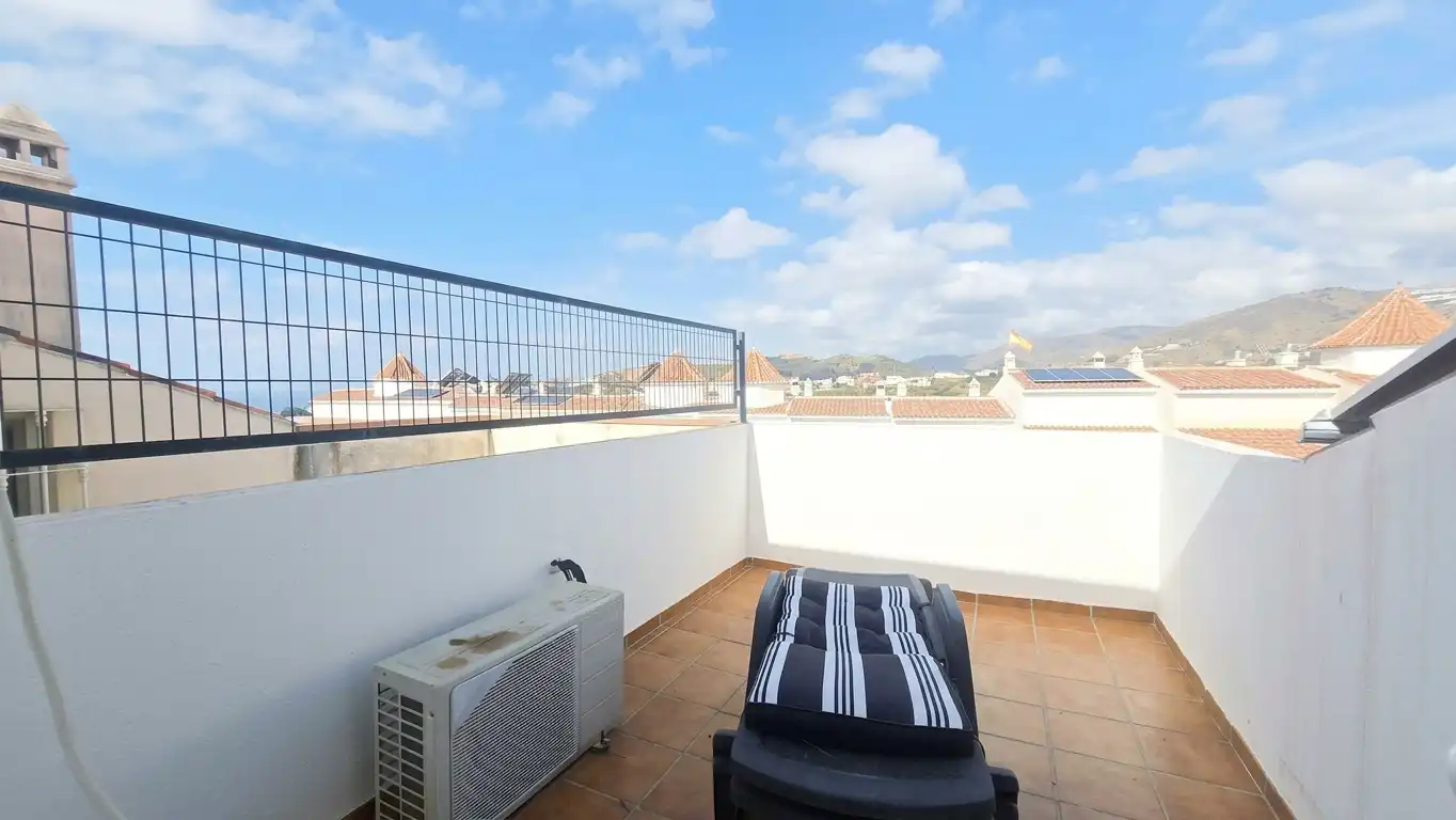 Casa adosada en venta en Rincón de la Victoria, Málaga