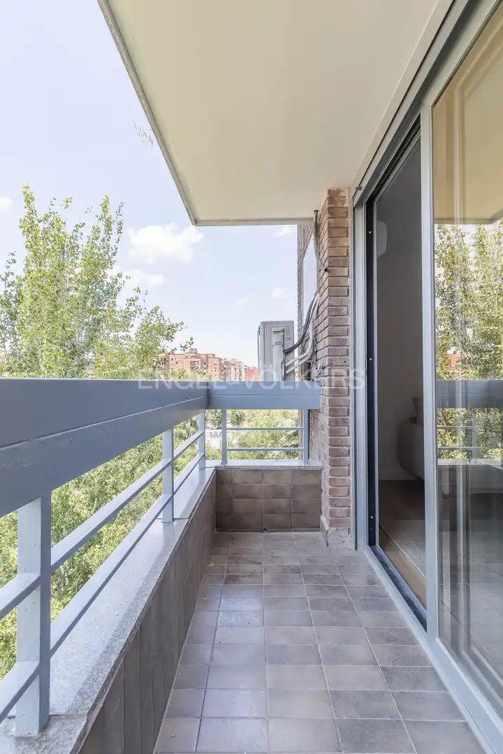 Terrassa de Pis de lloguer en Madrid amb Aire condicionat, Calefacció i Terrassa