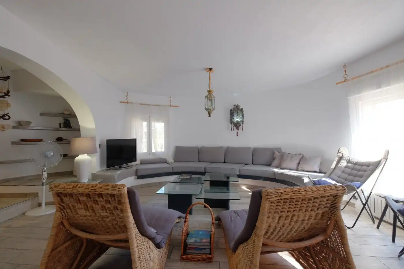 Sala d'estar de Casa o xalet en venda en Calpe / Calp amb Aire condicionat, Calefacció i Jardí privat